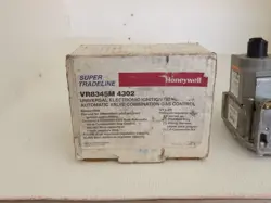 VR834M