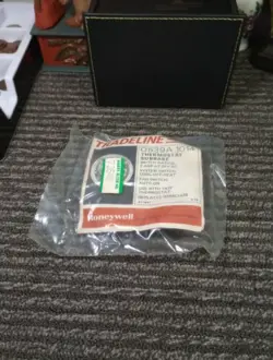 THERMOSTAT SUBBASE USE