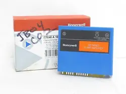 239013 NEW IN BOX; HONEYWELL R7848-A-1008 FLAME AMPLIFIER; INFRARED; 2~32S