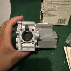 VR8204A2076 DUAL VALVE