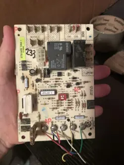 FURNACE CONTROL BOARD HONEYWELL ST9160B 1084