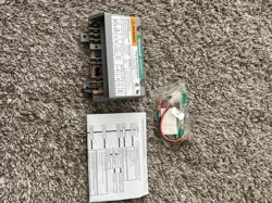 NEW HONEYWELL S8910U-1000 UNIVERSAL HOT SURFACE IGNITION MODULE. S8910U3000