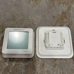 HONEYWELL LYRIC T6