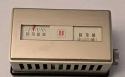 VINTAGE MID CENTURY HONEYWELL T473A HEAVY DUTY WALL MOUNT THERMOSTAT