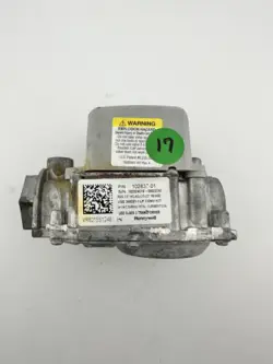 HONEYWELL VR8215S1248 GAS VALVE GOODMAN 102837-01 (G2)