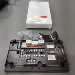 ~DISCOUNT HVAC~ HW-Q7300A1018 - HONEYWELL SUBBASE FOR T7300 THERMOSTAT