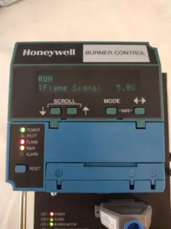 HONEYWELL RM7800 L 1012 BURNER CONTROL COMPLETE SYSTEM TESTED WORKING