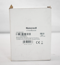 HONEYWELL CO2 SENSOR CONTROLLER WALL MOUNT C7233A1016 WALL SENSOR WHITE
