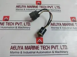 THERMOSTAT SWITCH