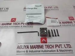 393690-14 INLET/OUTLET FLANGE
