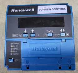 HONEYWELL RM7840L1075 BURNER CONTROL