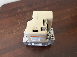 NEW HONEYWELL (DUCANE) 70L53 (44479-001) SV9501H2409 SMART VALVE FURNACE