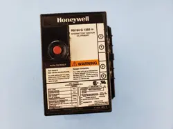PAINTED HONEYWELL R8184 G 1393 PRIMARY CONTROL FOR OIL BURNER R8184G1393