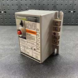 HONEYWELL / PROTECTORRELAY OIL BURNER CONTROL / R8184G4066