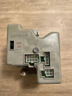 HONEYWELL SV9541M2094 / HQ1013350HW FURNACE GAS VALVE