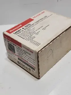 NEW HONEYWELL L6081A 1010 OEM TRIPLE AQUASTAT CONTROLLER NOS