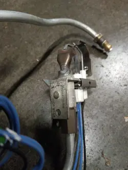 PILOT ASSEMBLY