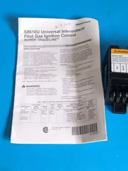 MODULE UNIVERSAL