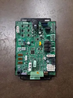 PCBKF202 GOODMAN AMANA DAIKIN MODULATING FURNACE BOARD PCBKF202 S9241F2001