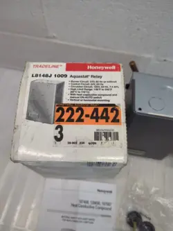 HONEYWELL L8148J
