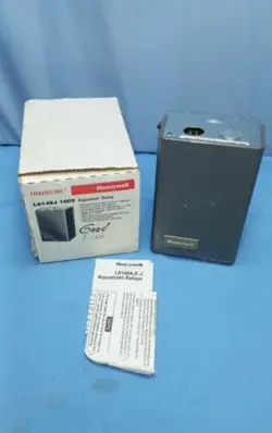 HONEYWELL L8148J 1009 TRADELINE AQUASTAT RELAY