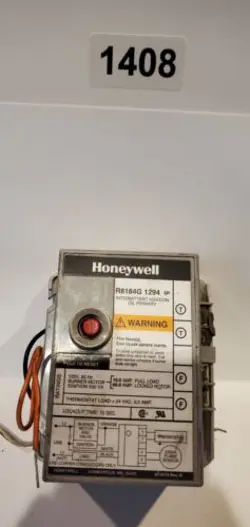 HONEYWELL / PROTECTOR RELAY OIL BURNER CONTROL / R8184G1294