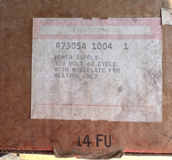 HONEYWELL R7305A1004 POWER SUPPLY 120V 60 CYCLE WITH WALLPLATE FOR HEATING ONLY