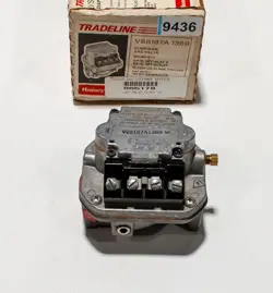 HONEYWELL VS8187A1369 DIAPHRAGM GAS VALVE