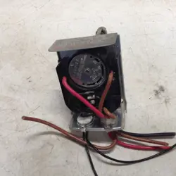 LENNOX HONEYWELL L4064T1525 FAN AND LIMIT CONTROL 5