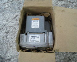 LENNOX HONEYWELL 28M95