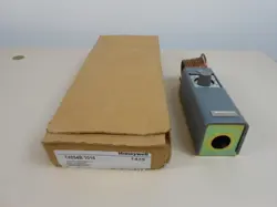 1 NIB HONEYWELL T4054B-1016 T4054B1016 UTILITY THERMOSTAT 35-110F
