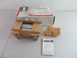 HONEYWELL MULTISTAGE THERMOSTAT T874C 1018 NEW, OLD STOCK