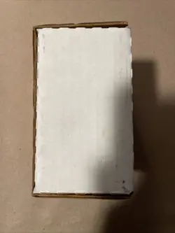 R8225A1017