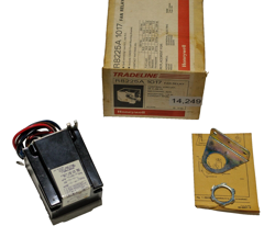 HONEYWELL R8225A1017 FAN RELAY