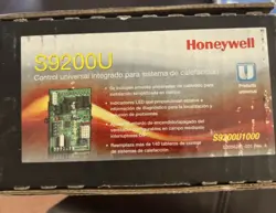 NEW HONEYWELL UNIVERSAL INTEGRATED FURNACE CONTROL S9200U1000 S9200U