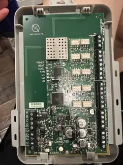 THM5421R02 EQUIPMENT INTERFACE