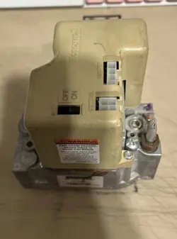 SV9501M2528  FURNACE GAS  VALVE (RA)
