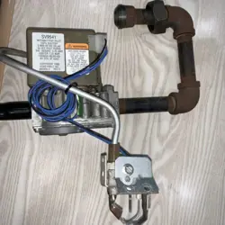 HONEYWELL GAS VALVE SV9541 WITH PILOT IGNITER