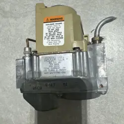 FURNACE GAS VALVE VR8200H1004 HONEYWELL