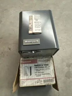 RA832A1066 1066 174H HONEYWELL FURNACE OEM SWITCHING RELAY