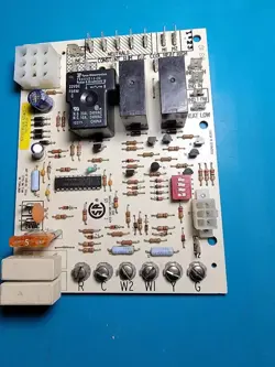 HONEYWELL ST9162A 1040 CONTROL BOARD - 1014459
