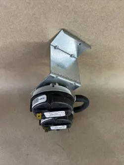 AIR PRESSURE SWITCH