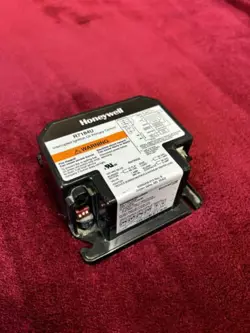 OEM HONEYWELL R7184U INTERRUPTED IGNITION OIL PRIMARY CONTROL