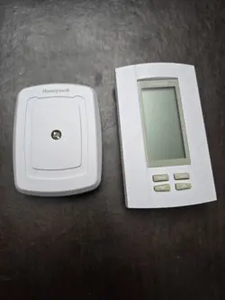 HONEYWELL TRUE IAQ DIGITAL IAQ CONTROL DG115EZIAQ HUMIDISTAT