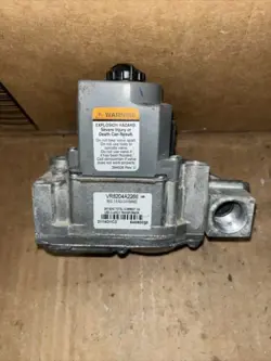 HONEYWELL VR8204A2266 GAS VALVE