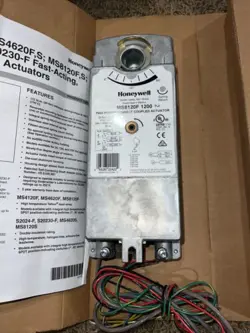 HONEYWELL MS8120F 1200 TWO POSITION DIRECT COUPLED ACTUATOR
