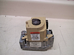 HONEYWELL VR8205A8104 HVAC FURNACE GAS CONTROL VALVE B12826-15 FREE SHIPPING