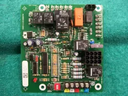 NEW GOODMAN AMANA PCBBF132 OEM FURNACE CONTROL BOARD HONEYWELL 1165-83-4121