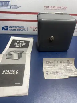 R7023C1001, HONEYWELL FLAME RELAY, 120V, 50/60HZ, USE W/ C7027 OR C7035