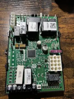 S9200U100 1242824499 HONEYWELL UNIVERSAL HSI INTEGRATED FURNACE CONTROL